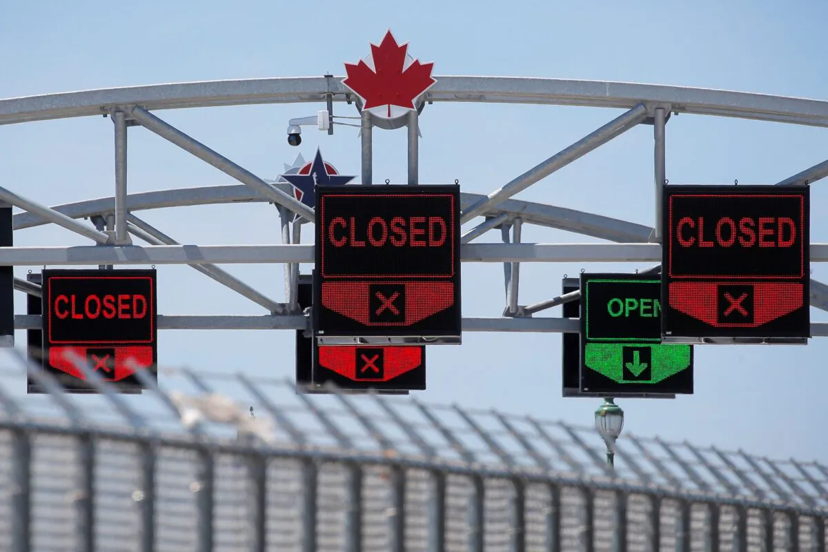 A Canadian maple leaf is seen on The Peace Bridge, which runs between Canada and the United States, over the Niagara River in Buffalo, New York, U.S. on July 15, 2020. (REUTERS/Brendan McDermid)