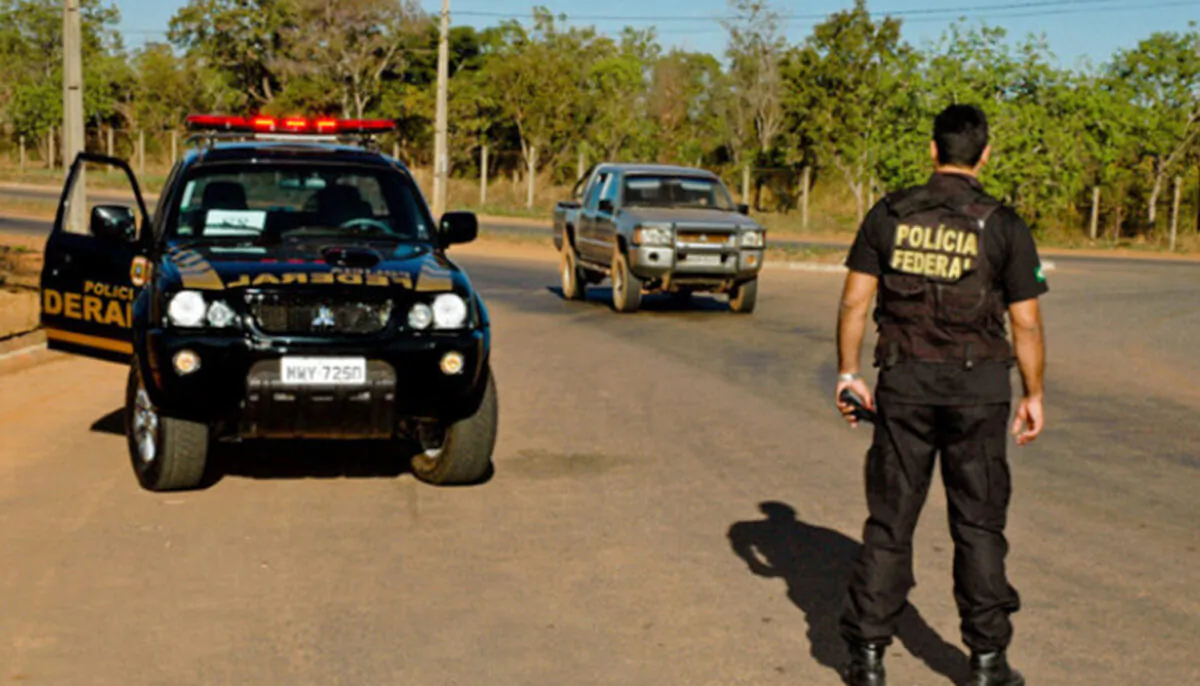 (U.S. Immigration and Customs Enforcement)