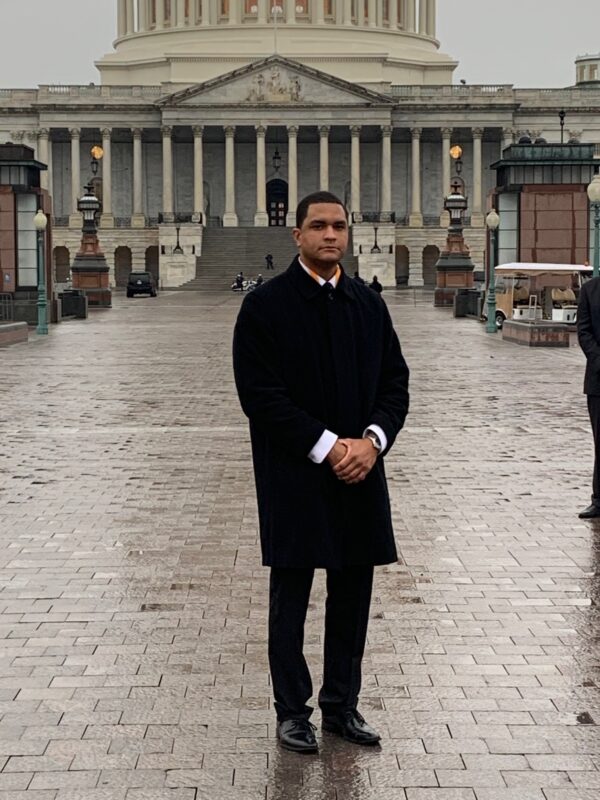 Epoch Times Photo
