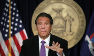 Catholics, Jews Sue NY's Cuomo Over Limits on Religious Attendance