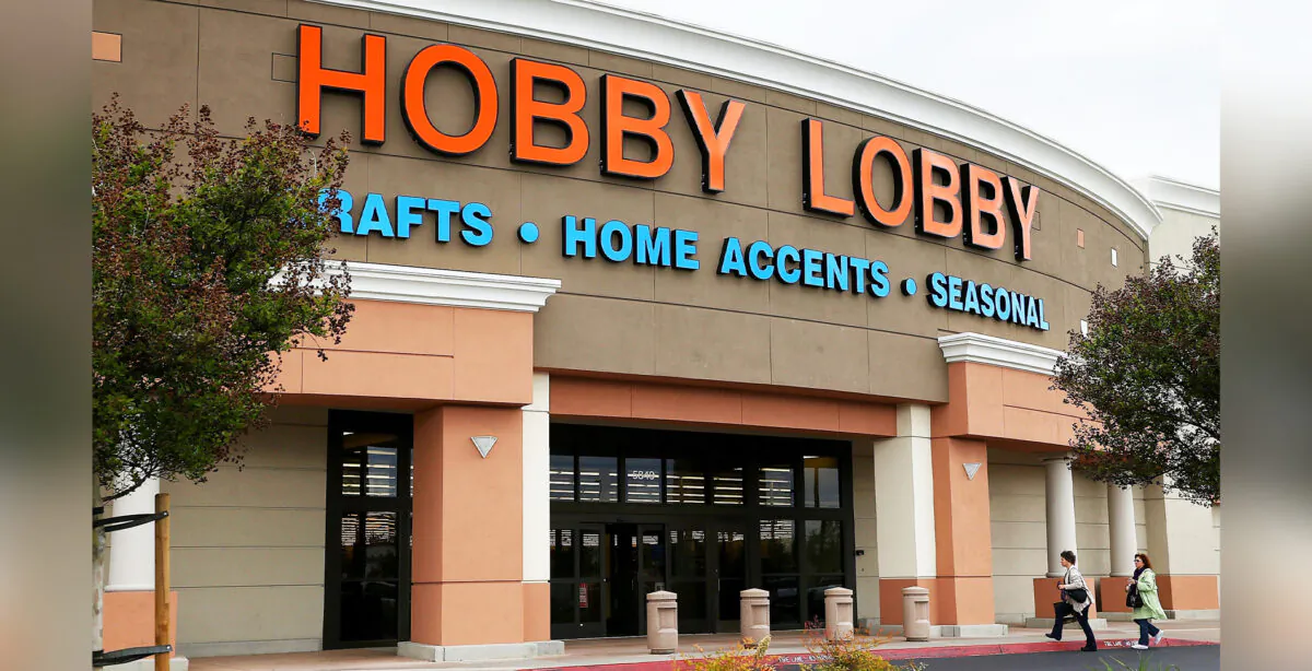 Hobby Lobby Raises Minimum Wage to 17 per Hour for FullTimers Amidst