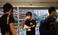 Dozens of Hong Kong People Write Postcards to Fugitives Arrested by China