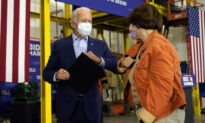 Sen. Klobuchar Touts Bipartisanship in Discussion With Former Sen. Rob Portman