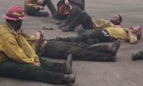 Exhausted Firefighters Sing Together After a 14-Hour Shift Battling Wildfires in Oregon