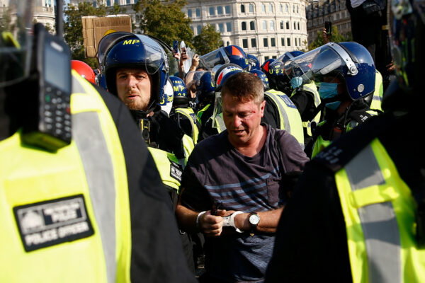 Police clash with anti-lockdown protesters Trafalgar Square London