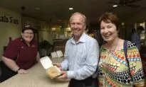 Former Queensland Labor Minister Quits Party to Run Against MP