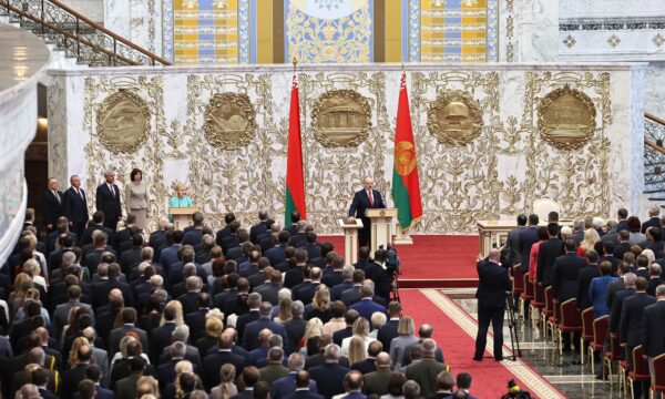 Alexander Lukashenko takes the oath 2