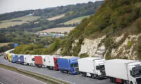 UK Says No-Deal Brexit Could See 7,000-Truck Border Queues