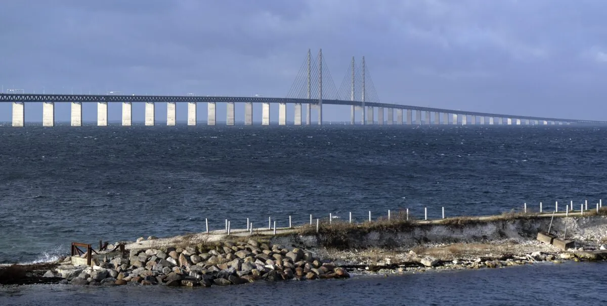 The Oresund bridge pictured from Lernacken on the Swedish side of the Oresund strait on Nov. 12, 2015. (Erland Vinberg/AFP via Getty Images)