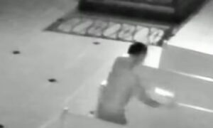 Masked Man Sets Catholic Church on Fire in Florida