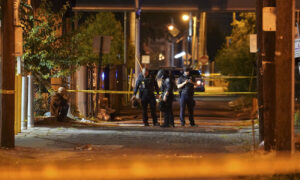 2 Louisville Police Officers Shot Amid Breonna Taylor Unrest, Suspect in Custody