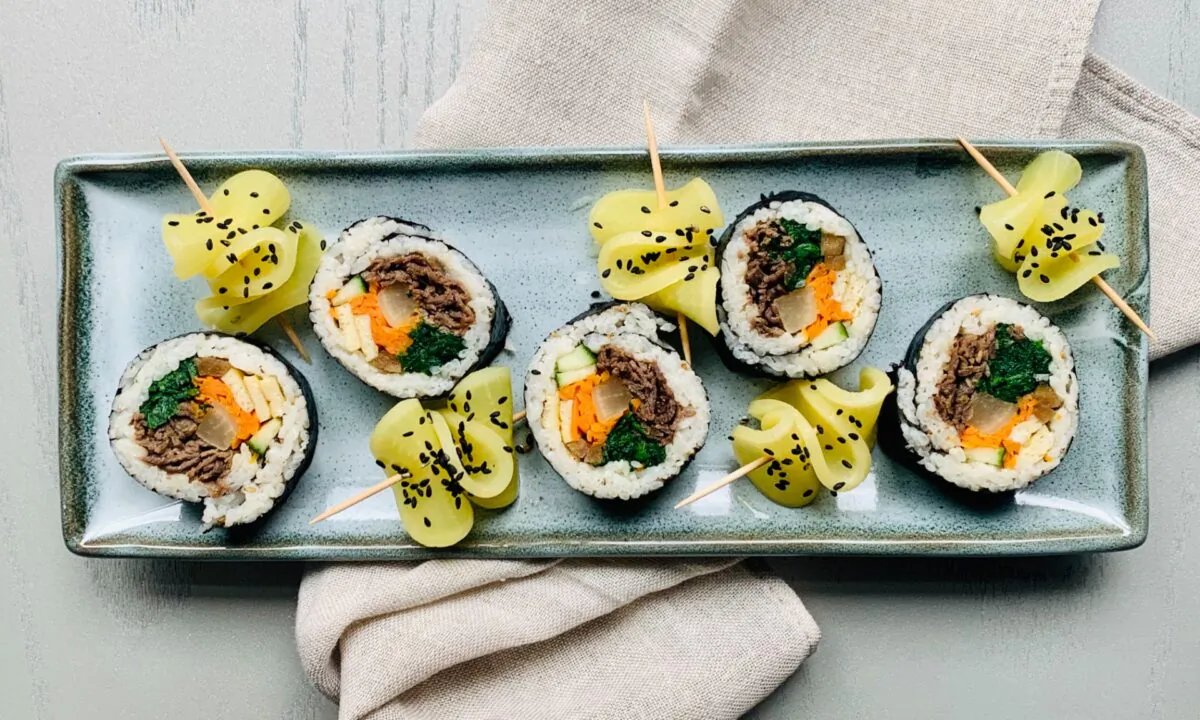 Bulgogi Kimbap (Korean Rice Rolls)