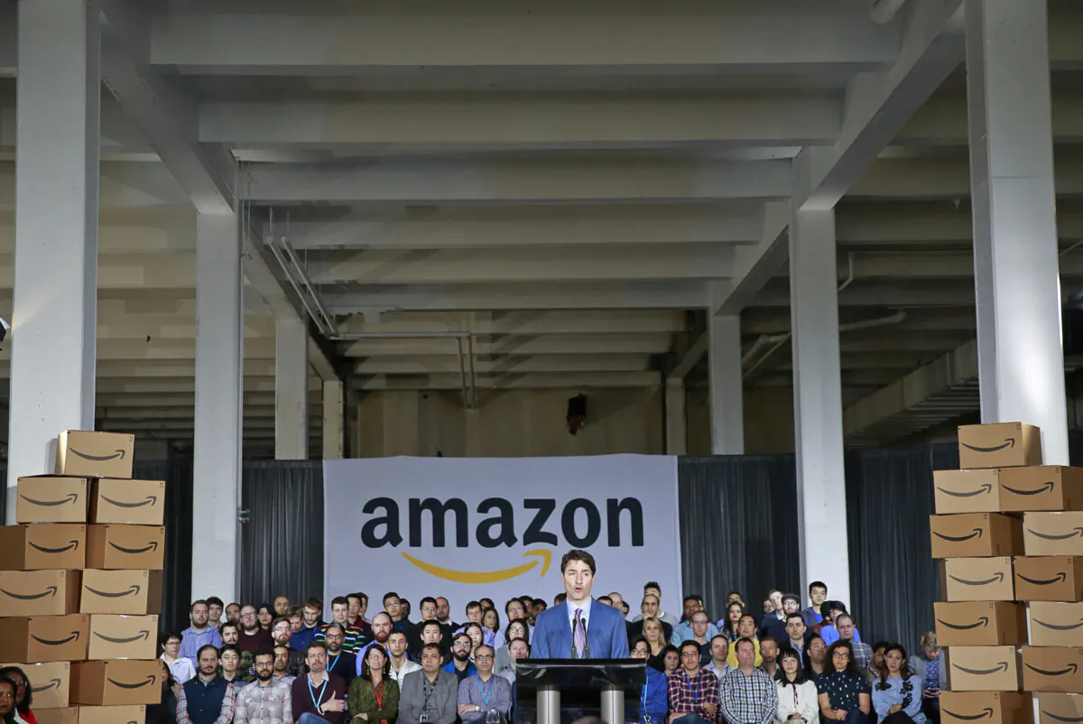 Canadian Prime Minister Justin Trudeau announces a new Amazon Vancouver headquarters to bring 3,000 jobs during a press conference April 30, 2018 in Vancouver,  Canada. (Jeff Vinnick/Getty Images)