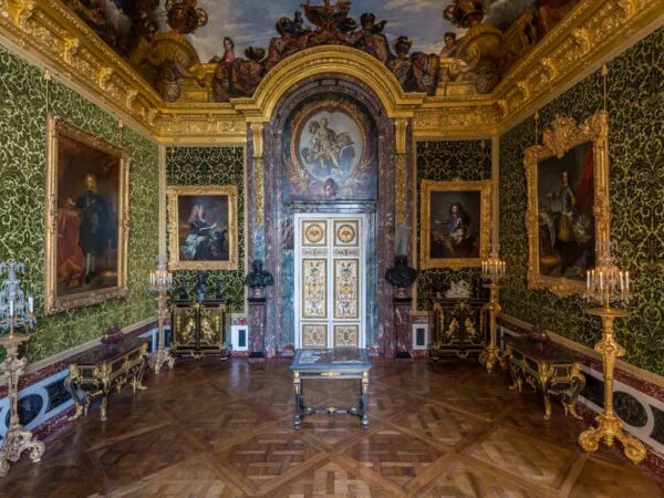 Versailles