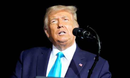 Trump Discourages Pennsylvanians From Voting for Barnette