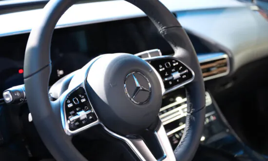 11-Year-Old Saves Grandmother by Driving Her Mercedes-Benz During Medical Emergency