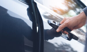 Dad and Off-Duty Deputy Subdue Suspect Attempting to Kidnap 2-Year-Old Son in Costco Parking Lot