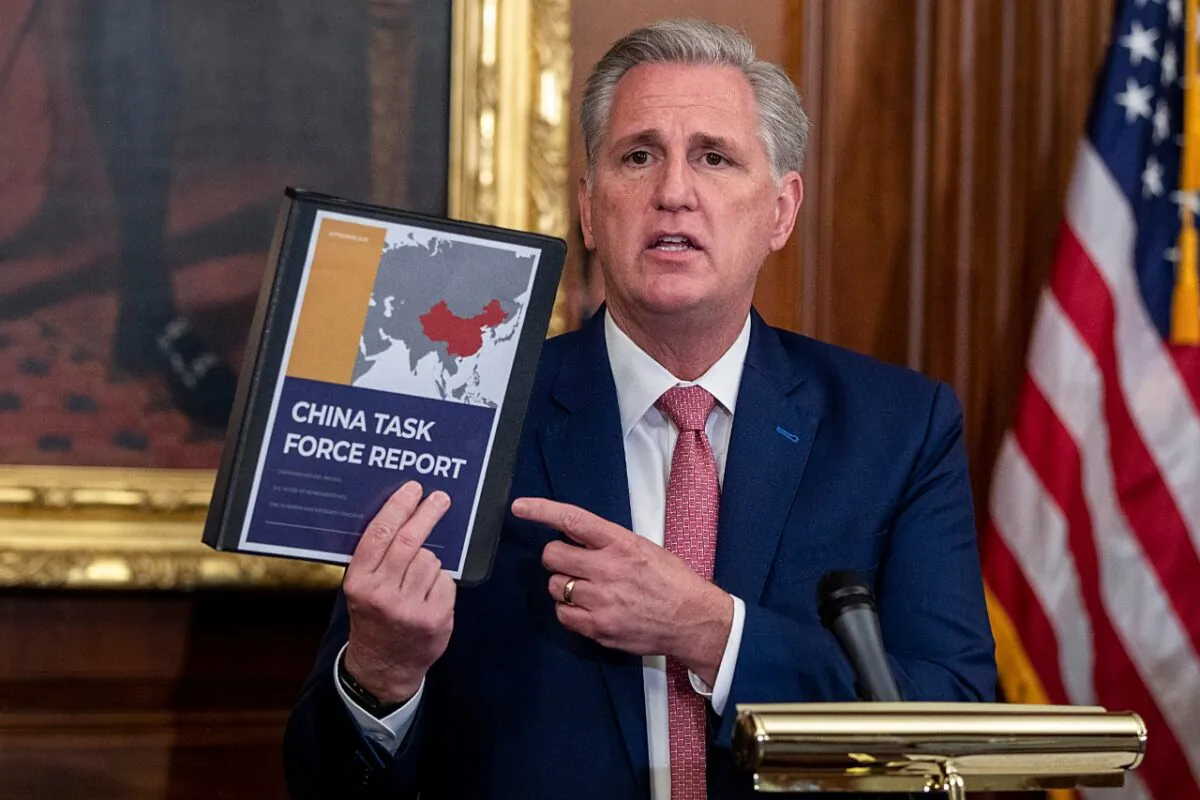 House Minority Leader Kevin McCarthy (R-Calif.) arrives for a press conference in Washington, on Sept. 30, 2020. (Tasos Katopodis/Getty Images)