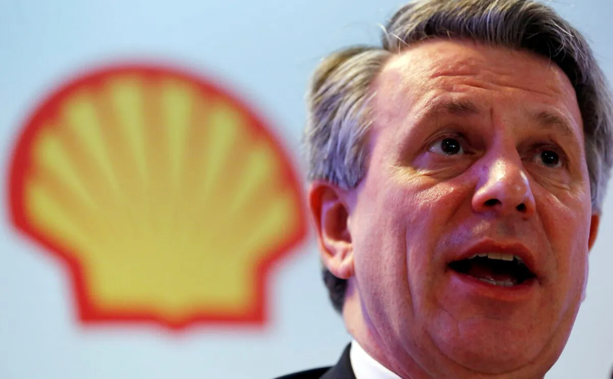 Ben van Beurden, CEO of Royal Dutch Shell, speaks during a news conference in Rio de Janeiro on Feb. 15, 2016. (Sergio Moraes/Reuters)