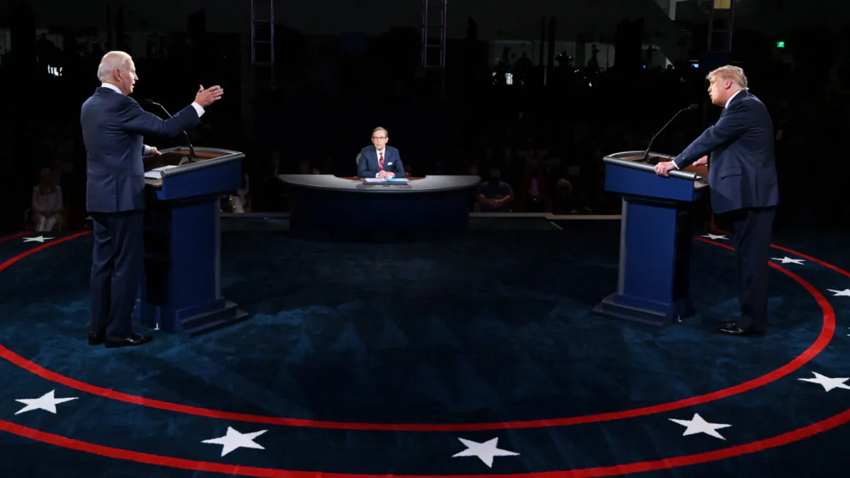 U.S. President Donald Trump (R) and Democratic presidential nominee Joe Biden participate in the first presidential debate at the Health Education Campus of Case Western Reserve University in Cleveland, Ohio on Sept. 29, 2020. (Olivier Douliery-Pool/Getty Images)
