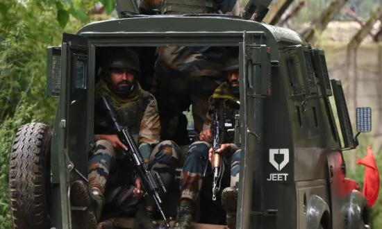 India Says 3 Soldiers Killed by Pakistani Fire in Kashmir