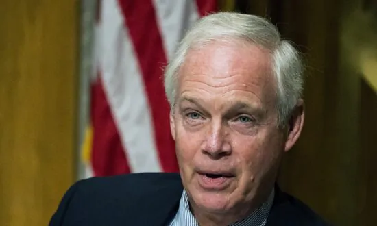 Sen. Johnson Asks DOJ Watchdog to Probe FBI’s Handling of Alleged Hunter Biden Laptop