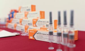 China Only Allows People 18 to 59 to Take COVID-19 Vaccines