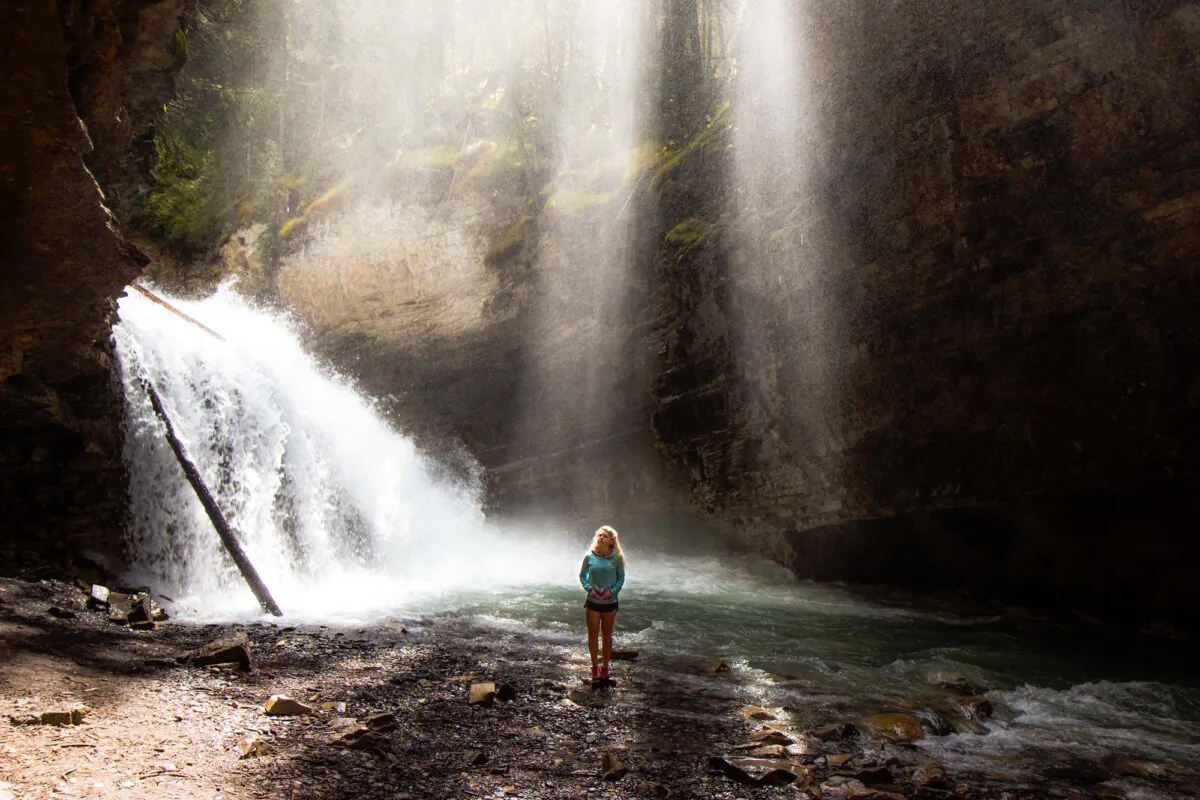 Though it may be a cliché to say ‘time heals all wounds,’ there is truth in these words. (Kalen Emsley/Unsplash)