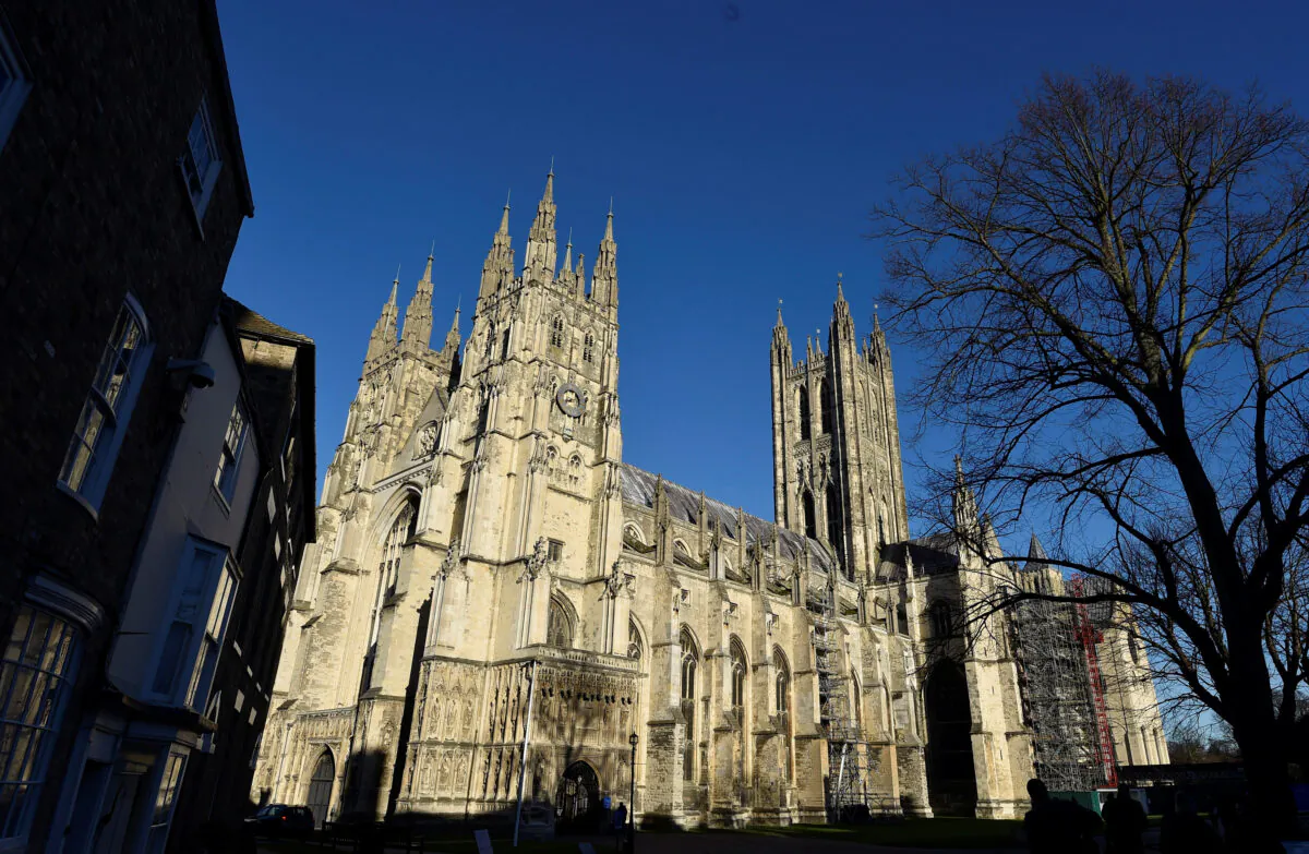 Canterbury Cathedral is seen in Canterbury, southern Britain, on Jan. 15, 2016. (Toby Melville /Reuters)