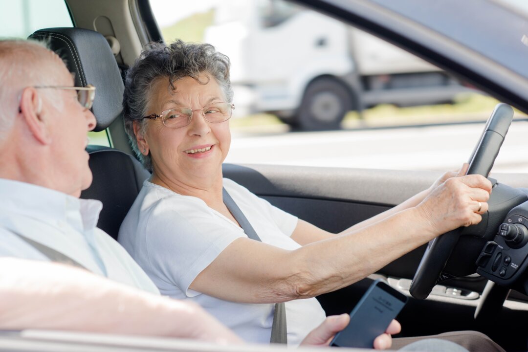 There are many resources available for older Americans who want to keep driving. (Phovoir/Shutterstock)