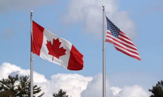 Lopsided COVID-19 Border Rules Cause Headaches for Busy Canadian Factories