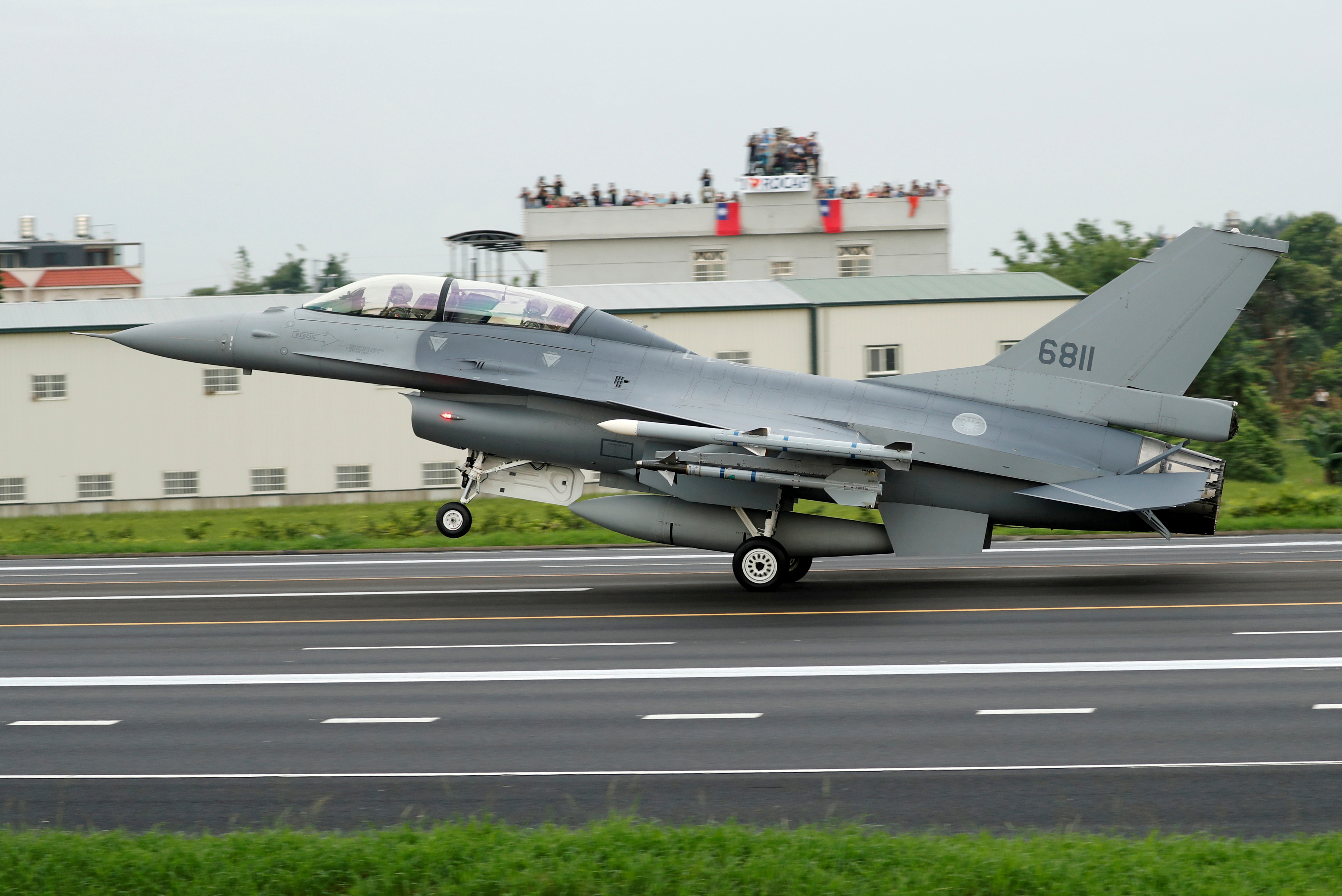 F-16V fighter jet lands on a highway