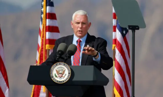Pence Plans ‘Aggressive’ Campaign Push in Final Weeks Before Election