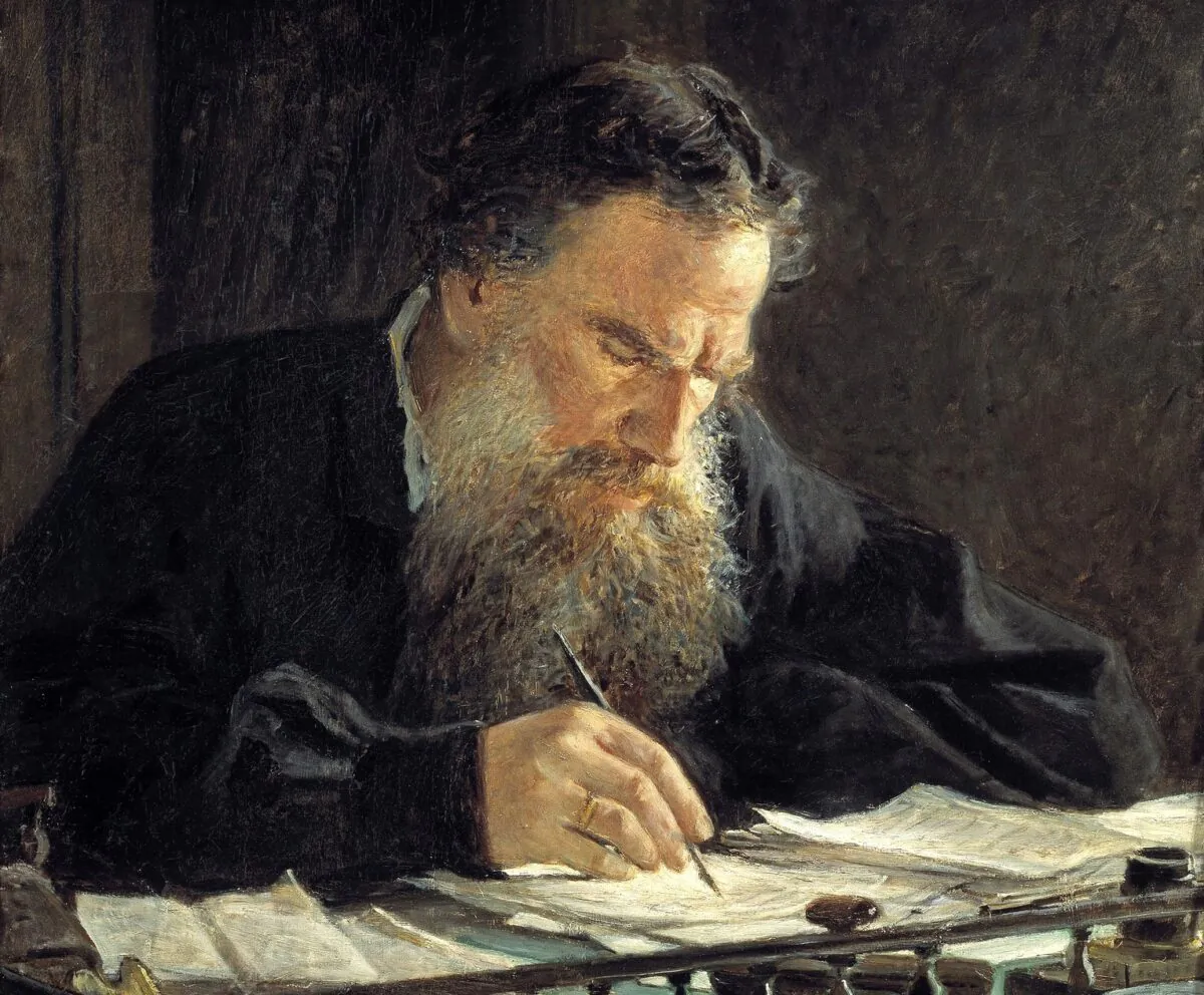 A close-up of the portrait of Leo Tolstoy, 1882, by Nikolai Ge. (Public Domain)