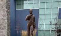 Statue Unveiled in Alberta Town of Humboldt Broncos Coach Who Died in 2018 Bus Crash