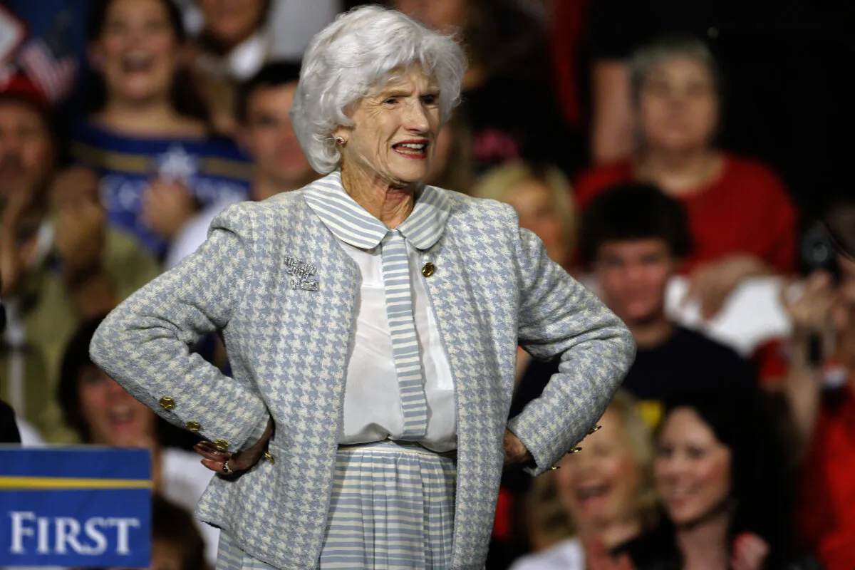 Roberta McCain, stands on stage during a rally in Downingtown, Pa., on  Oct. 16, 2008. (Carolyn Kaster/AP Photo, File)