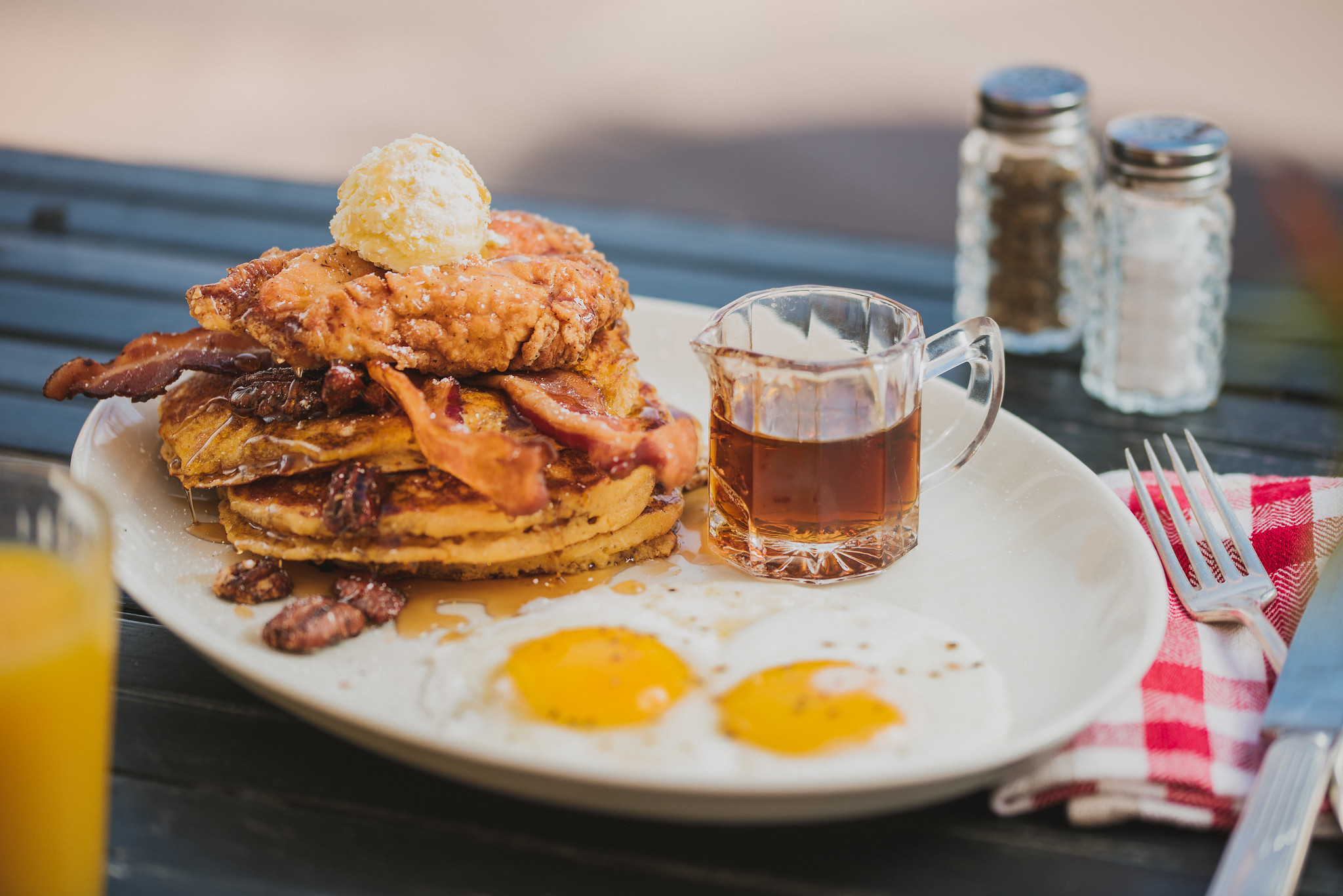 Y-pancakes and chicken tupelo honey cafe