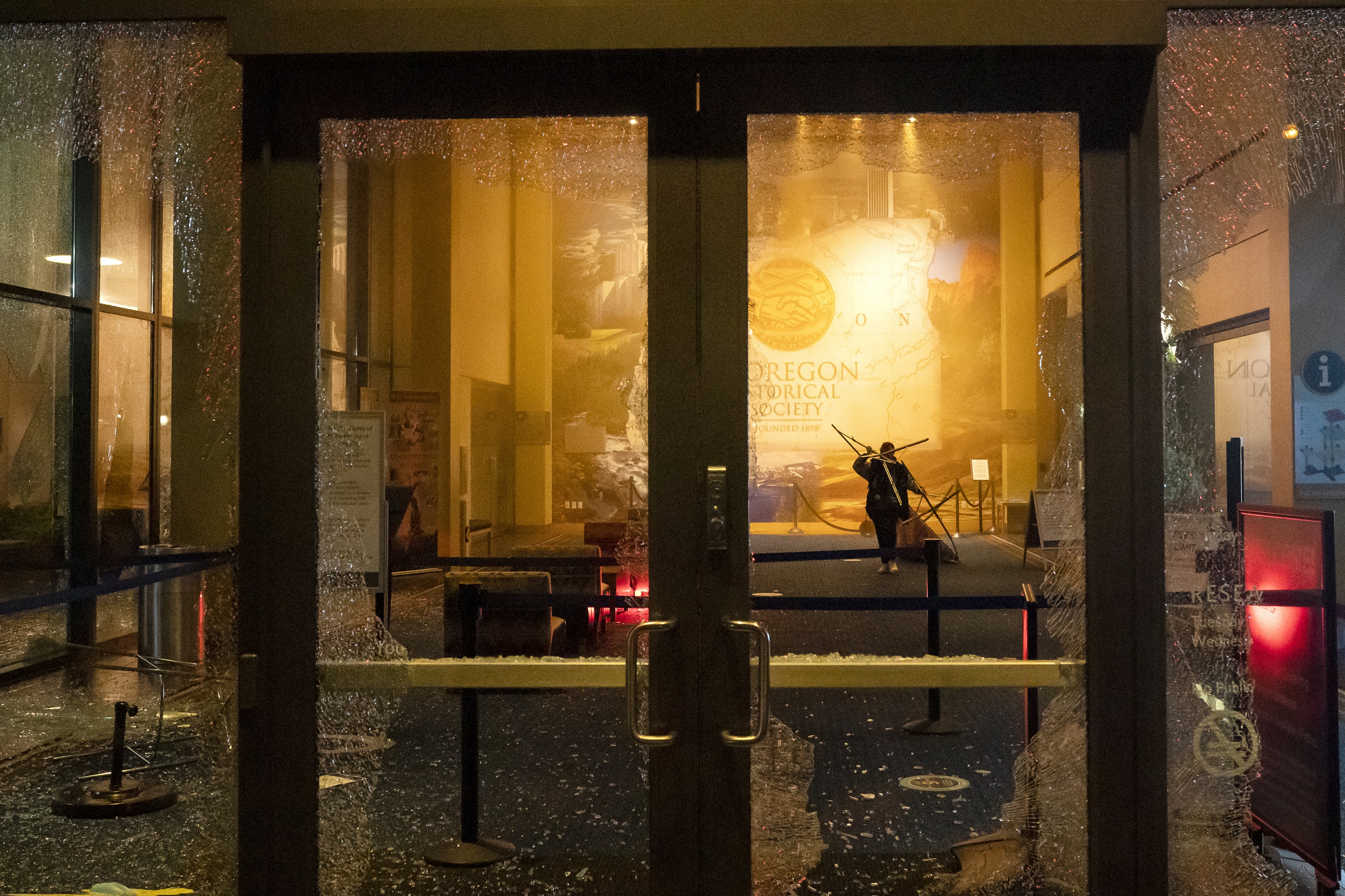 BLM Supporter Sentenced to 10 Years Prison for Violence During Portland Riots - Vimarsana News