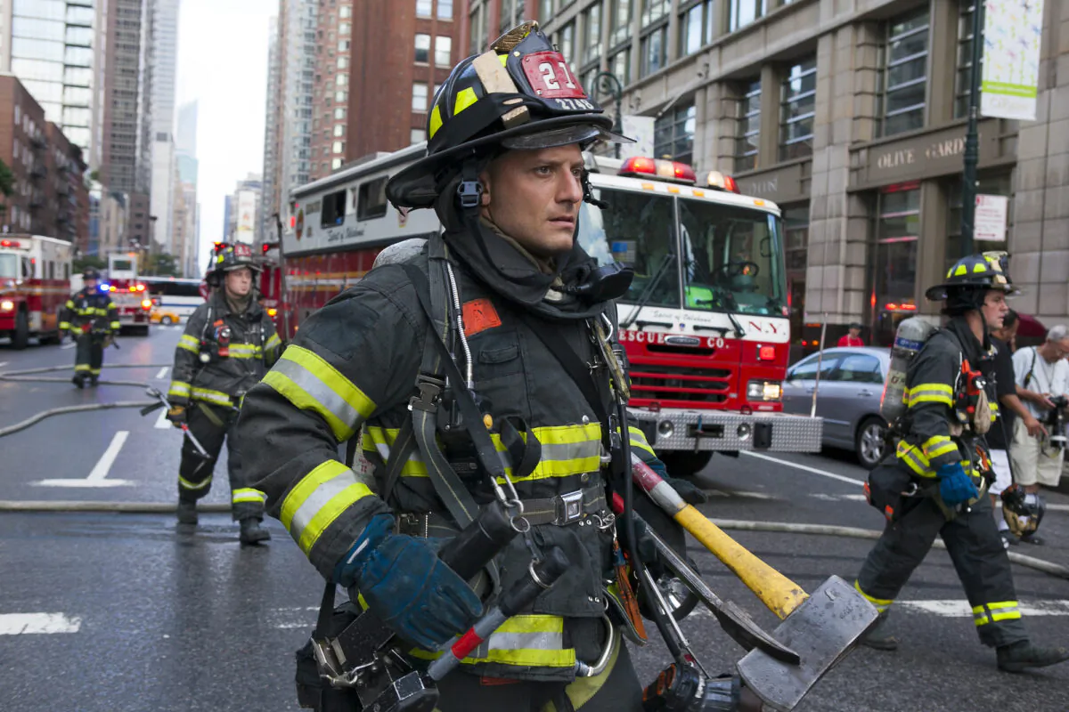 Many men are self-defined by their ability to hold a job and earn a living. (Samira Bouaou/Epoch Times)
