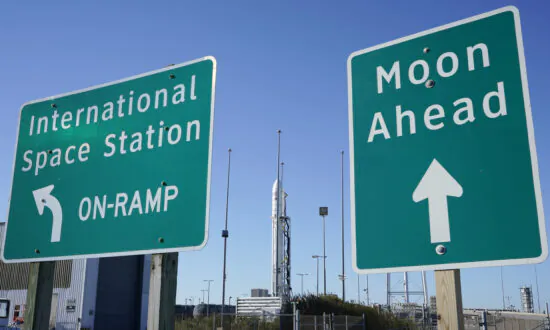 Canada Joins U.S. Led Artemis Accords to Send Human Explorers Back to Moon and Beyond