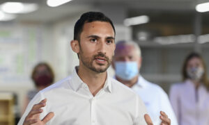 Ontario Revokes Teacher Hiring Rules Based on Seniority