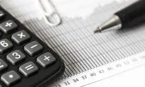 How to Stop Living Paycheck to Paycheck