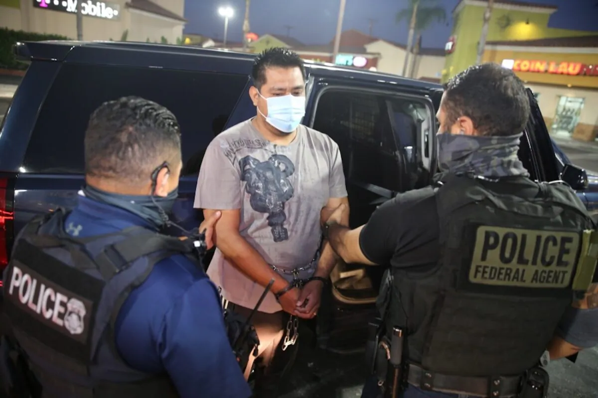 ICE’s Enforcement and Removal Operations Officers arrest criminal aliens with criminal records who are subject to removal from the United States, in Los Angeles, Calif., on Oct. 1, 2020. (Michael Johnson/U.S. Immigration and Customs Enforcement)