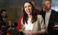 New Zealand’s Ardern to Talk to Greens Next Week After Labour Election Win