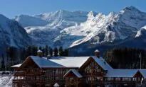 Canadian Ski Resorts Face Winter Without International Cash Cows