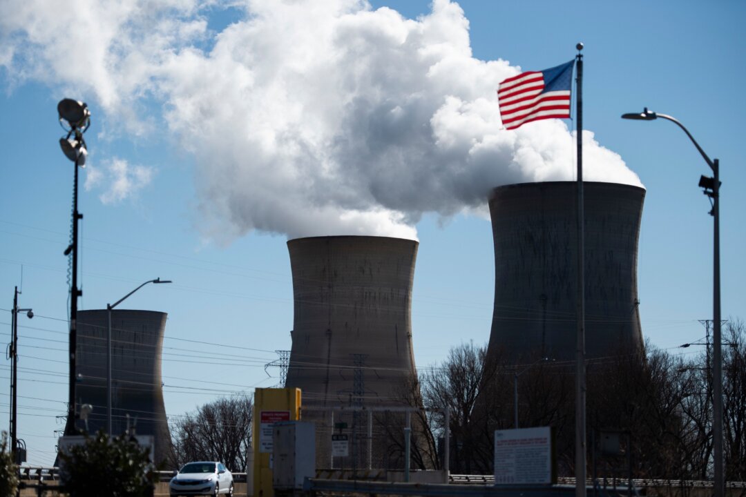 The Three Mile Island nuclear plant near Middletown, Pa., on March 26, 2019. (Andrew Caballero-Reynolds/AFP via Getty Images)