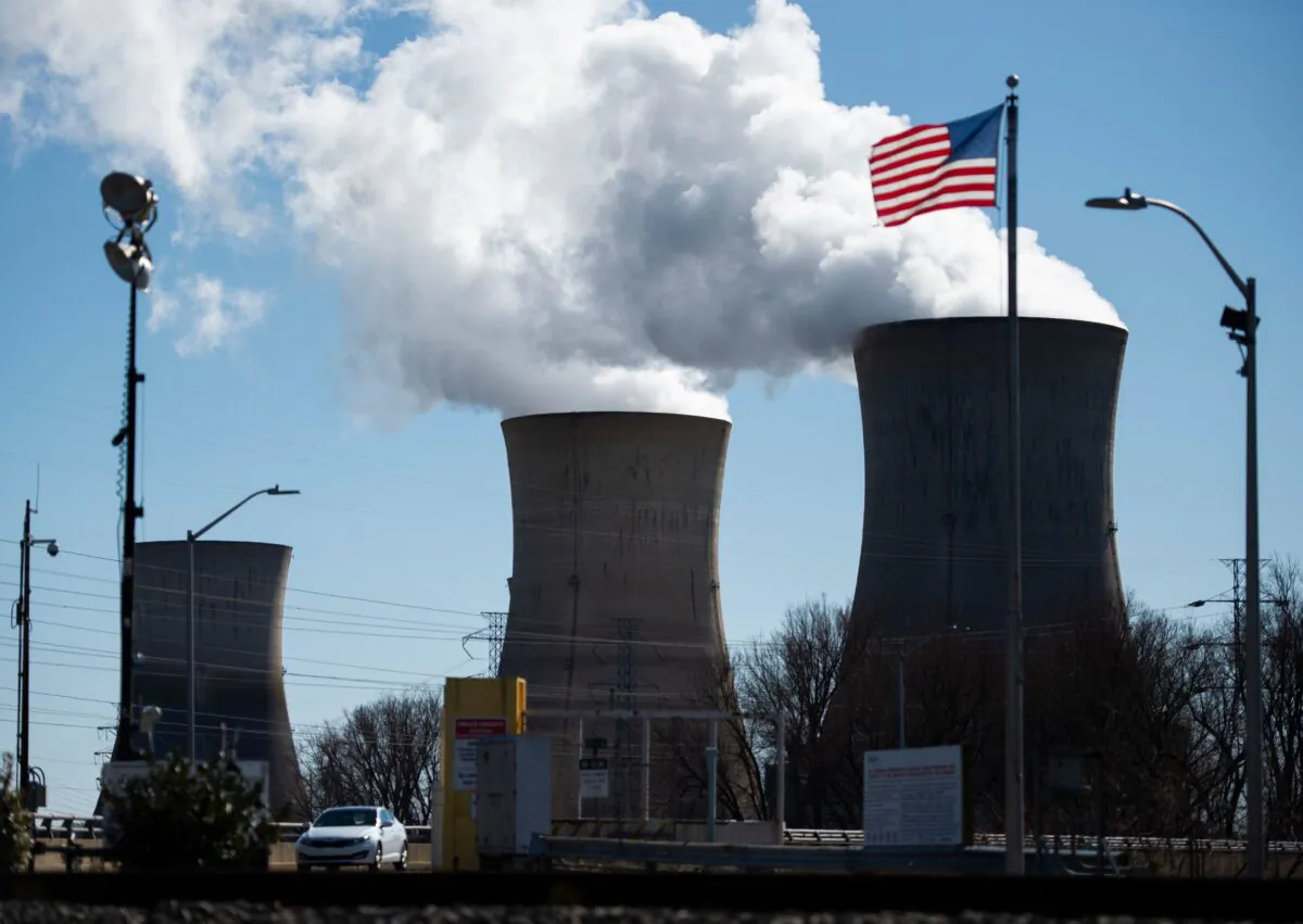 The Three Mile Island nuclear plant near Middletown, Pa., on March 26, 2019. (Andrew Caballero-Reynolds/AFP via Getty Images)