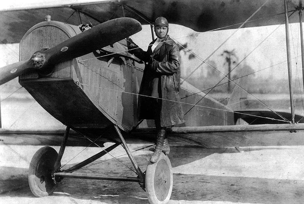 Bessie Coleman set her sights on becoming a pilot. She became a sensation as a barnstorming stunt flyer. (Public domain)