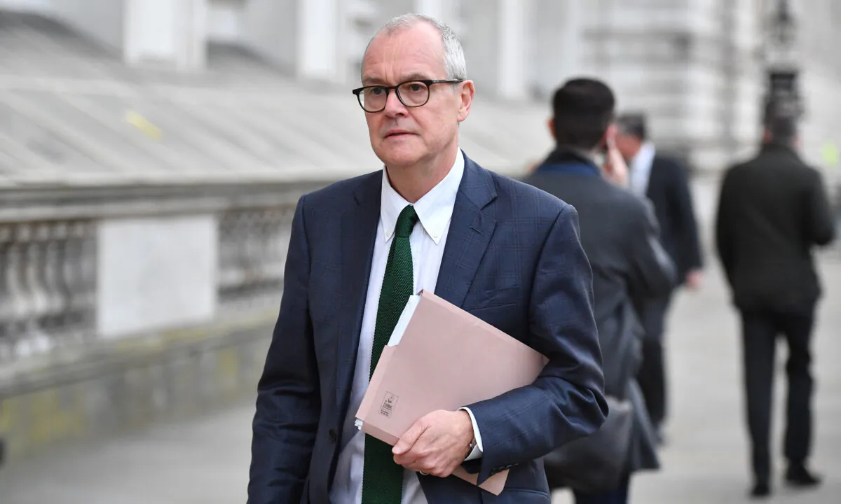 Chief Scientific Adviser Sir Patrick Vallance leaves the Cabinet Office after a COBRA meeting ahead of the first daily public updates in London, on March 16, 2020. (Leon Neal/Getty Images)
