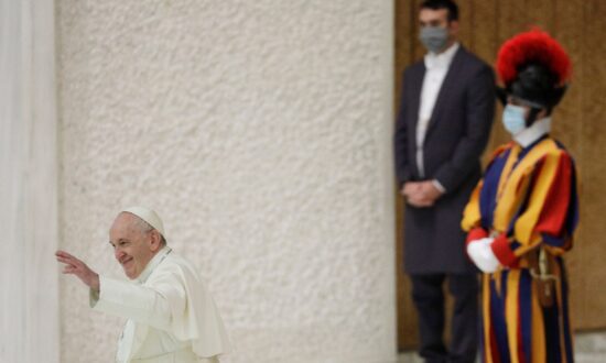 Vatican, China Extend Bishop Nomination Agreement by 2 Years